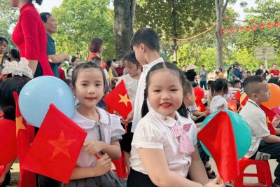 NGÀY TỰU TRƯỜNG ĐẦY YÊU THƯƠNG TẠI TRƯỜNG TIỂU HỌC PHÚ LỘC, XÃ QUỲNH LƯU